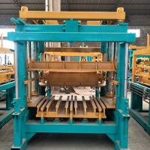 天津市建鵬液壓機械制造有限責任公司——優質液壓機械設備供應商